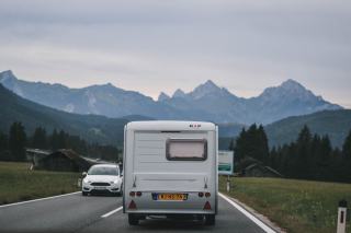 Acheter ou louer un camping-car pour trois semaines par an ?