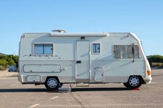 Pilote Aventura P736 : camping-car integral d'occasion Nord