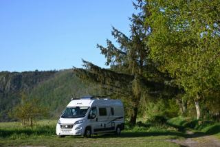 Pilote Référence 730 : camping-car integral d'occasion