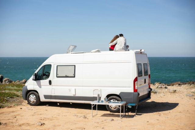 Roller team granduca : Camping-Car des Flandres Roller Team Granduca : camping-car integral d'occasion