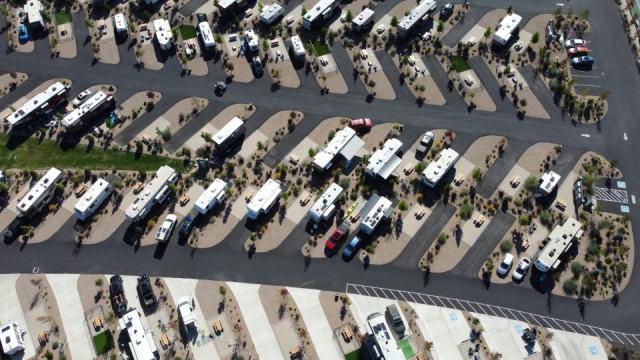 Dépôt-vente camping-car dans le Pas-de-Calais : votre specialiste régional